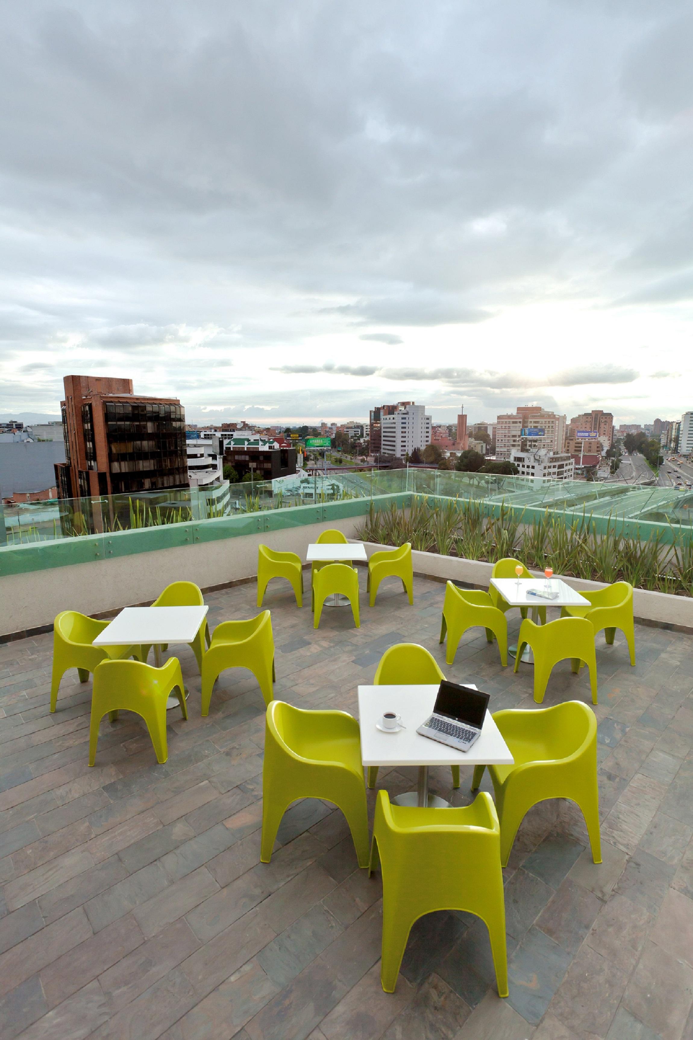 Hotel Estelar Calle 100 Богота Ресторан фото